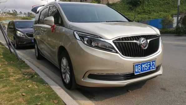 商务车