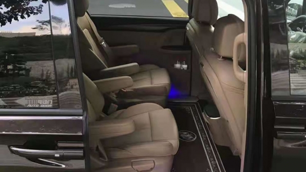 商务车